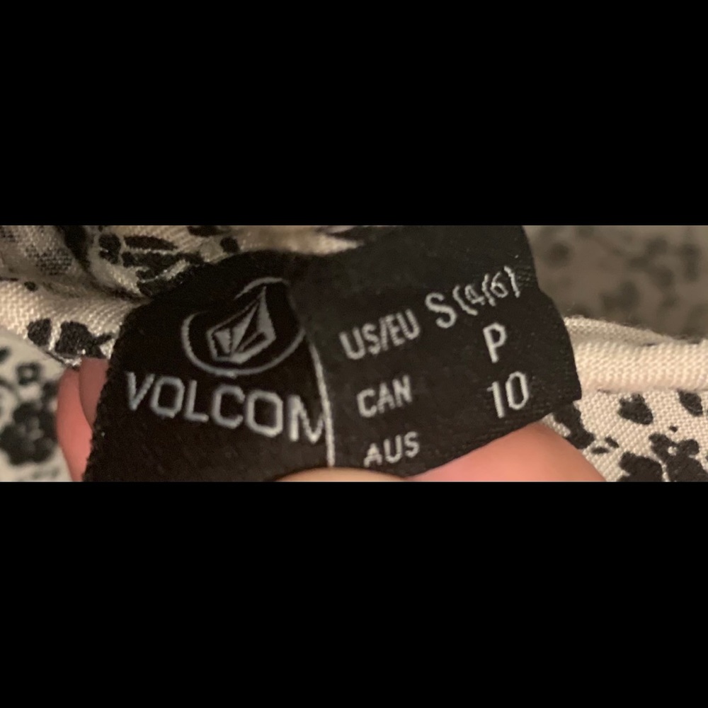 Volcom blouse - Picture 3 of 4